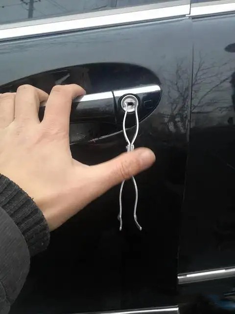 滕州汽车开锁-上门开锁